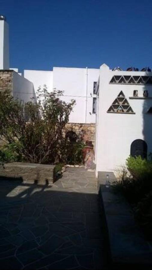 Apartment In The Center Of Artemonas, Sifnos Bagian luar foto