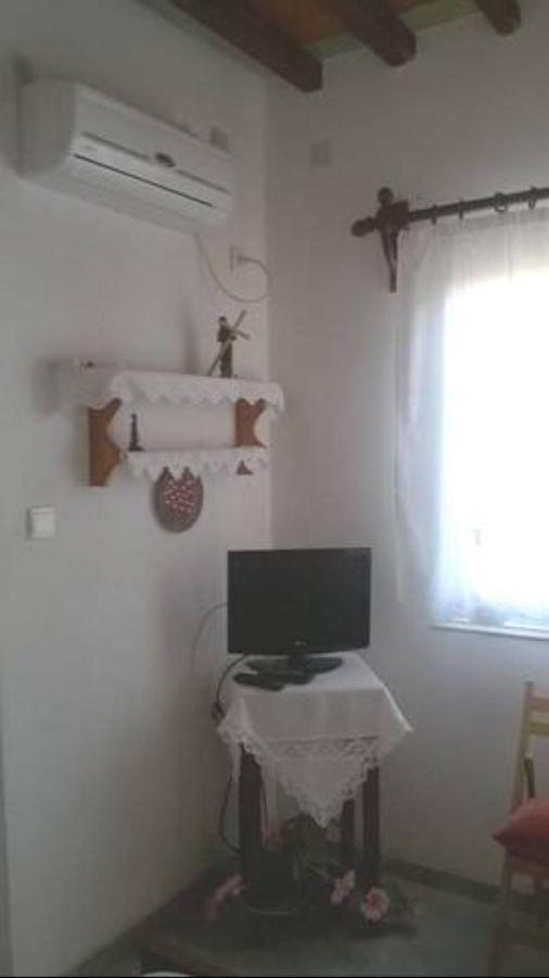 Apartment In The Center Of Artemonas, Sifnos Bagian luar foto