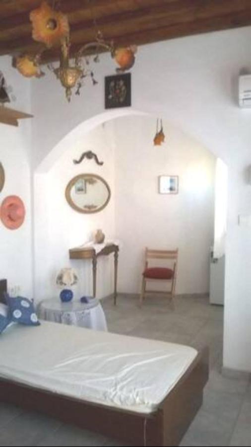 Apartment In The Center Of Artemonas, Sifnos Bagian luar foto